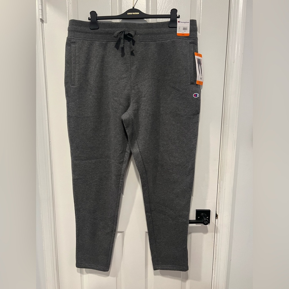 NEW w/ Tags Champion Sweatpants Joggers pockets Men’s Size XXL dark gray